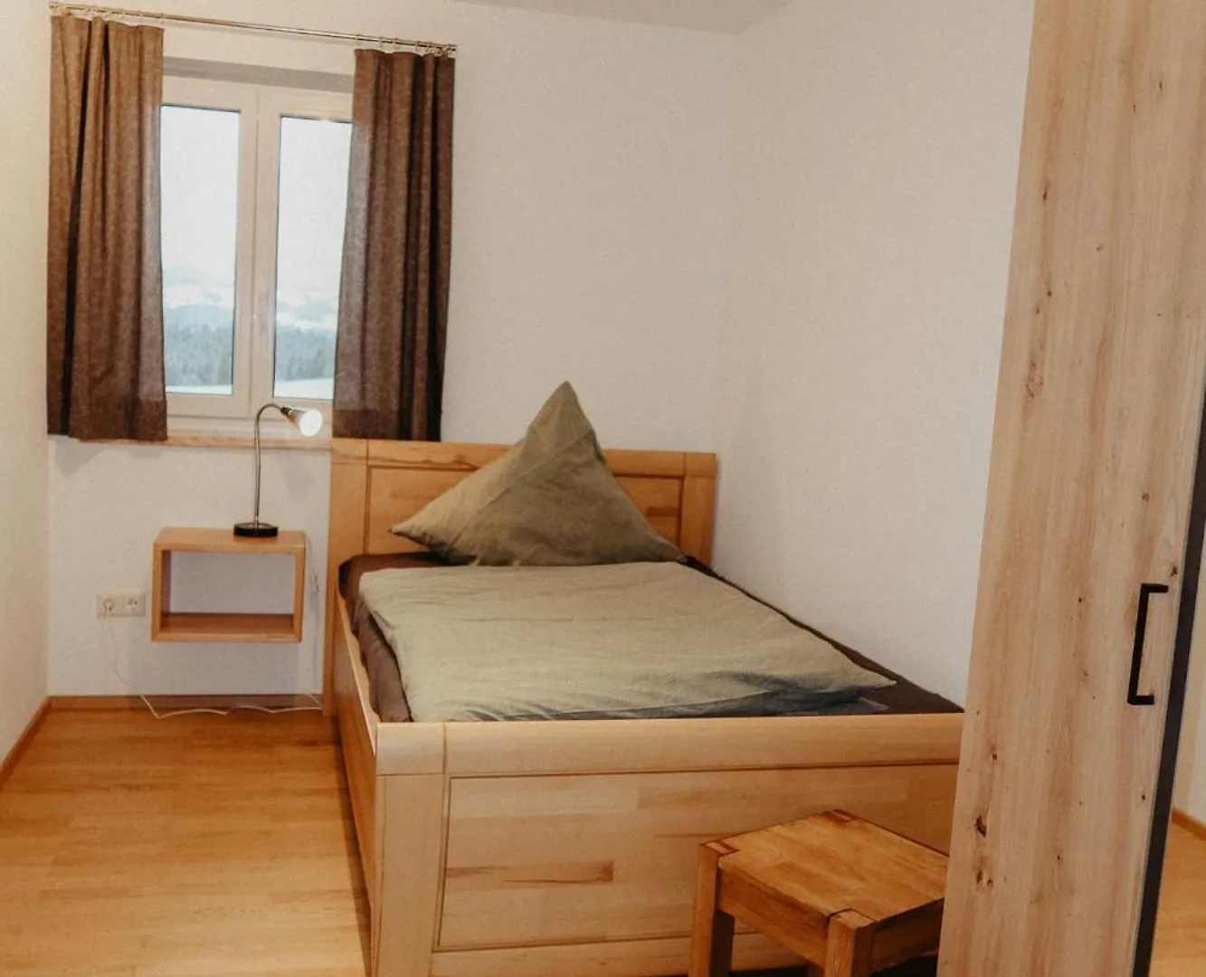 Ferienwohnung/Arbeiterwohnung Kampenwand Rohrdorf  0*, Rohrdorf (Bavaria) Germany